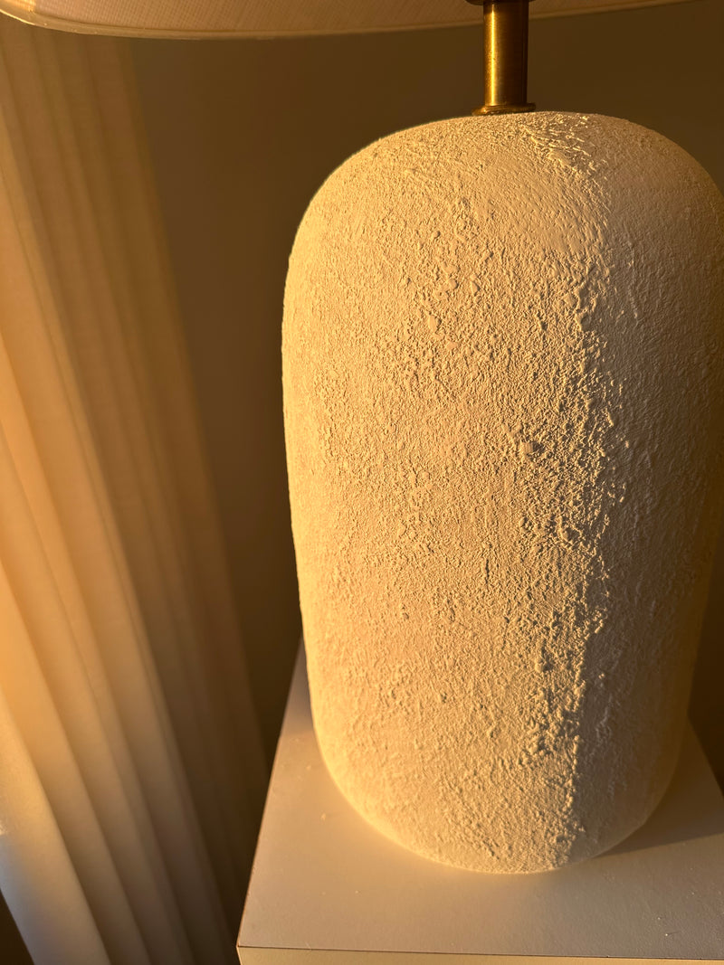 Alba Oversized Ceramic Lamp