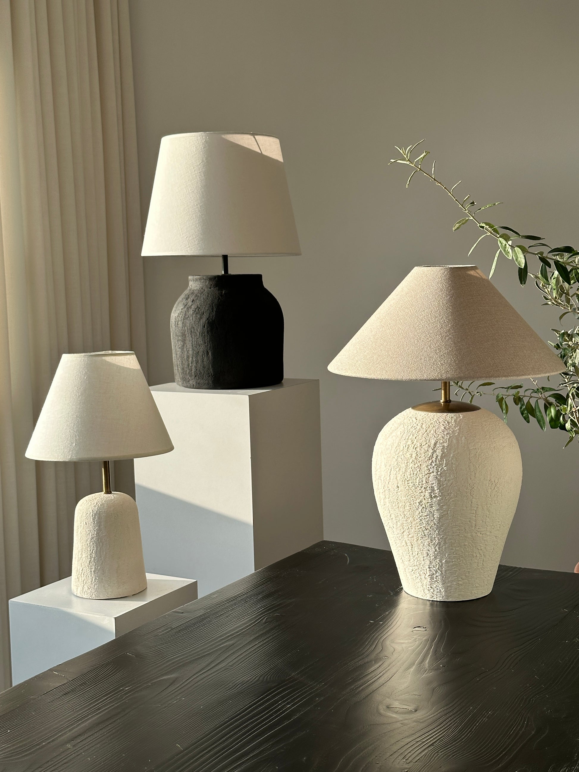 Hola Casa ceramic lamp colection