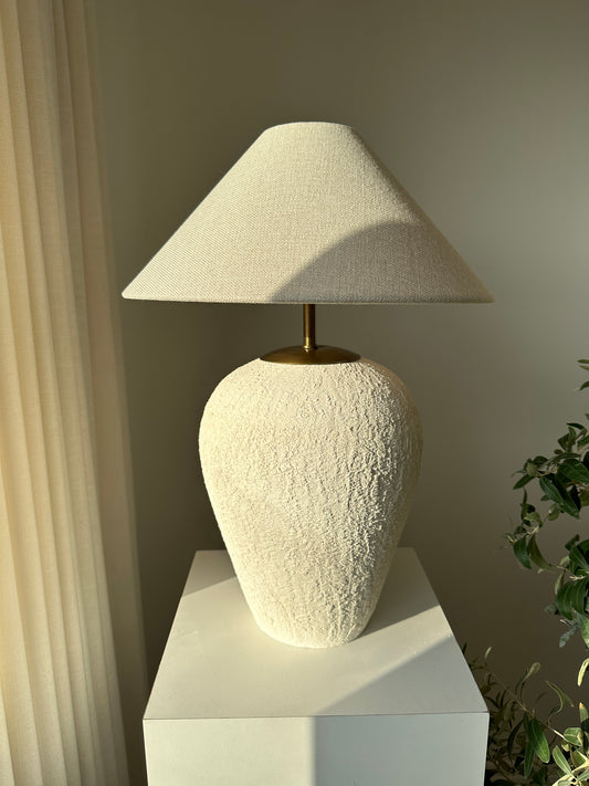 Bella Ceramic Urn Lamp