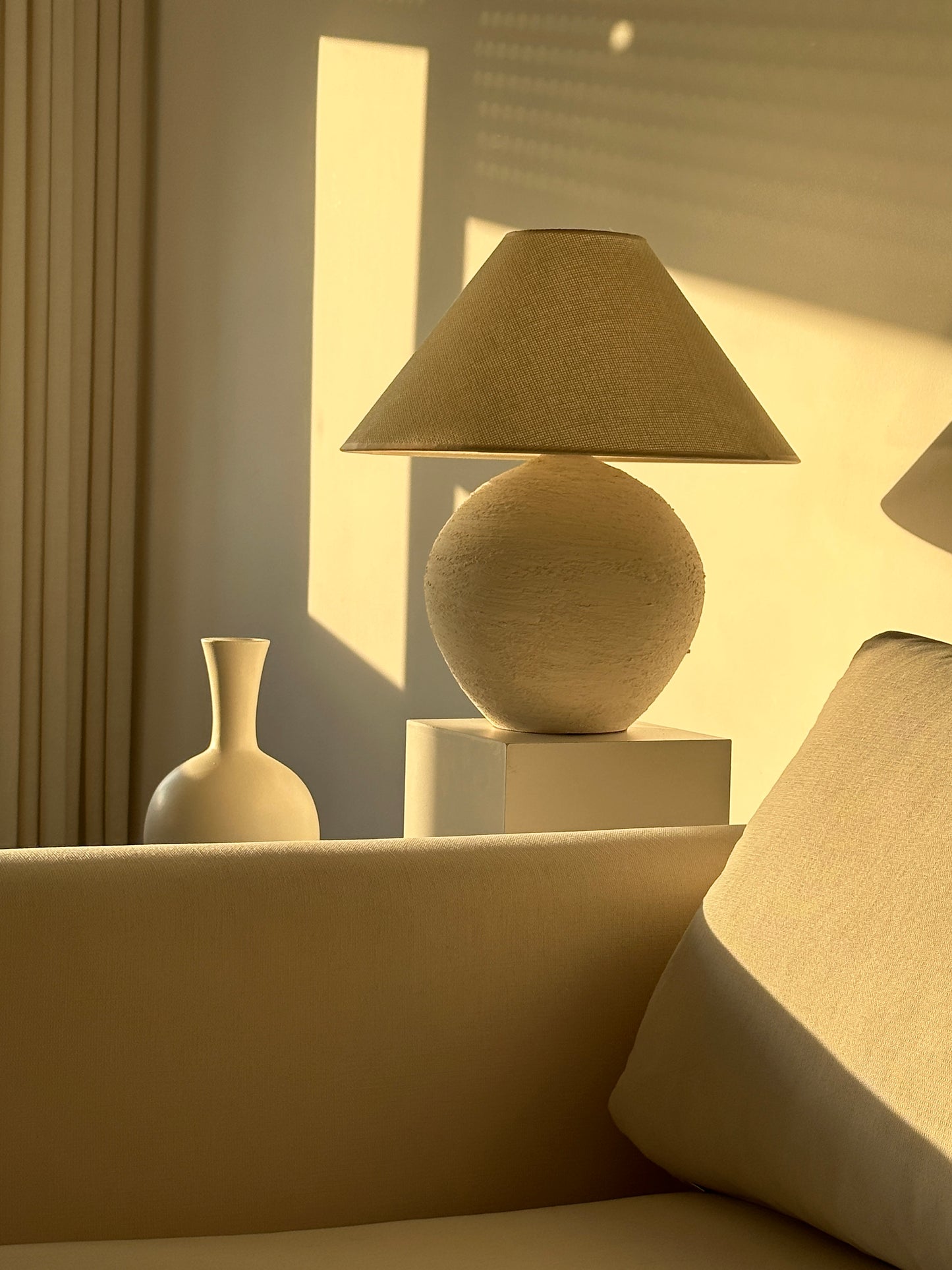 Chin XL Textured Lampshade